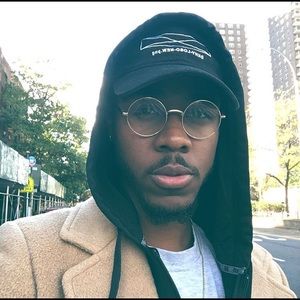 Meet your Posher, Charlucci